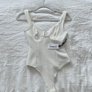 NWT - ASTR the Label ARIA Bodysuit in White